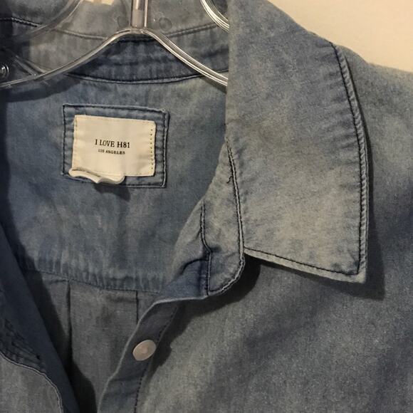 H&M chambray shirt - Picture 3 of 3